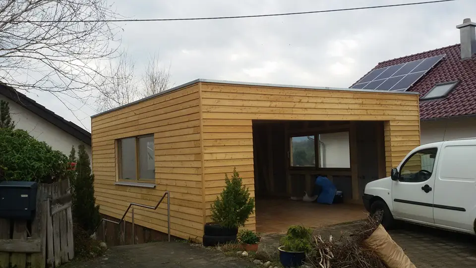 Garage und Carport